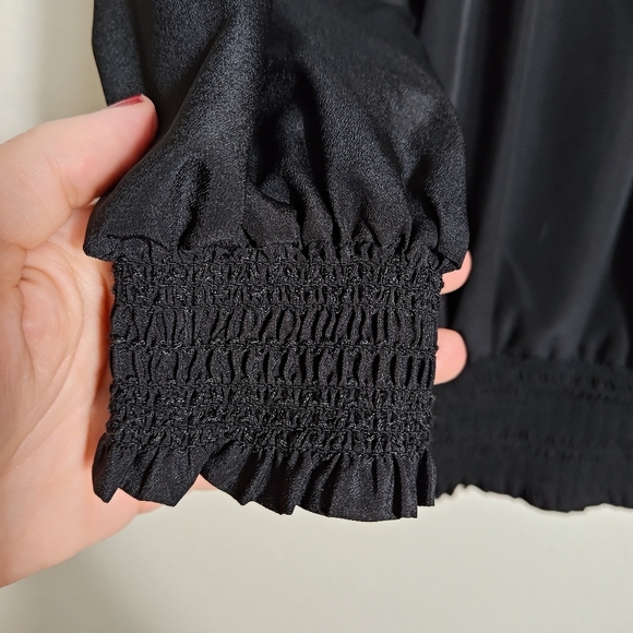 Michael By Michael Kors Black Off-Shoulder Blouse In Black Size Small - Picture 7 of 11